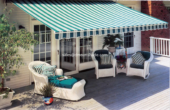 Commercial Retractable motorised cassette colorful awning