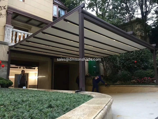 Tháp Pergola PVC có thể kéo lại bằng nhôm, mái nhà có thể kéo lại