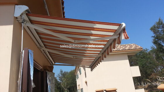 Tùy chỉnh ngoài trời bóng râm nhôm Awning Half Cassette Canopy Retractable Arm Awning